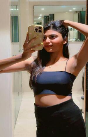 Daman escort